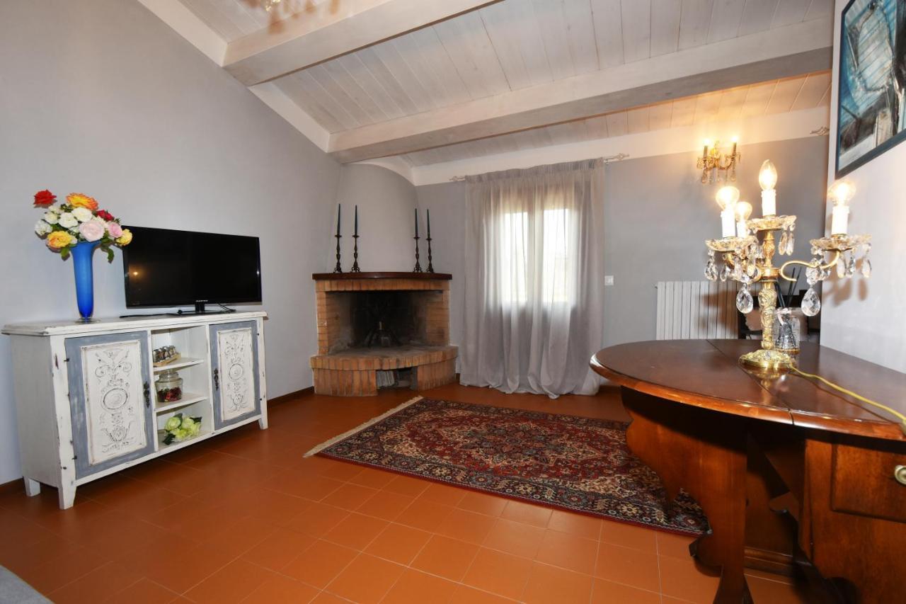 斯波莱托La Casa Del Borgo Antico公寓 外观 照片